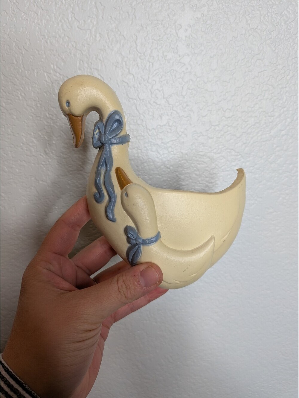 Vintage 1987 Burwood Swan & Baby Wall Pocket Planter Blue Bow Decor